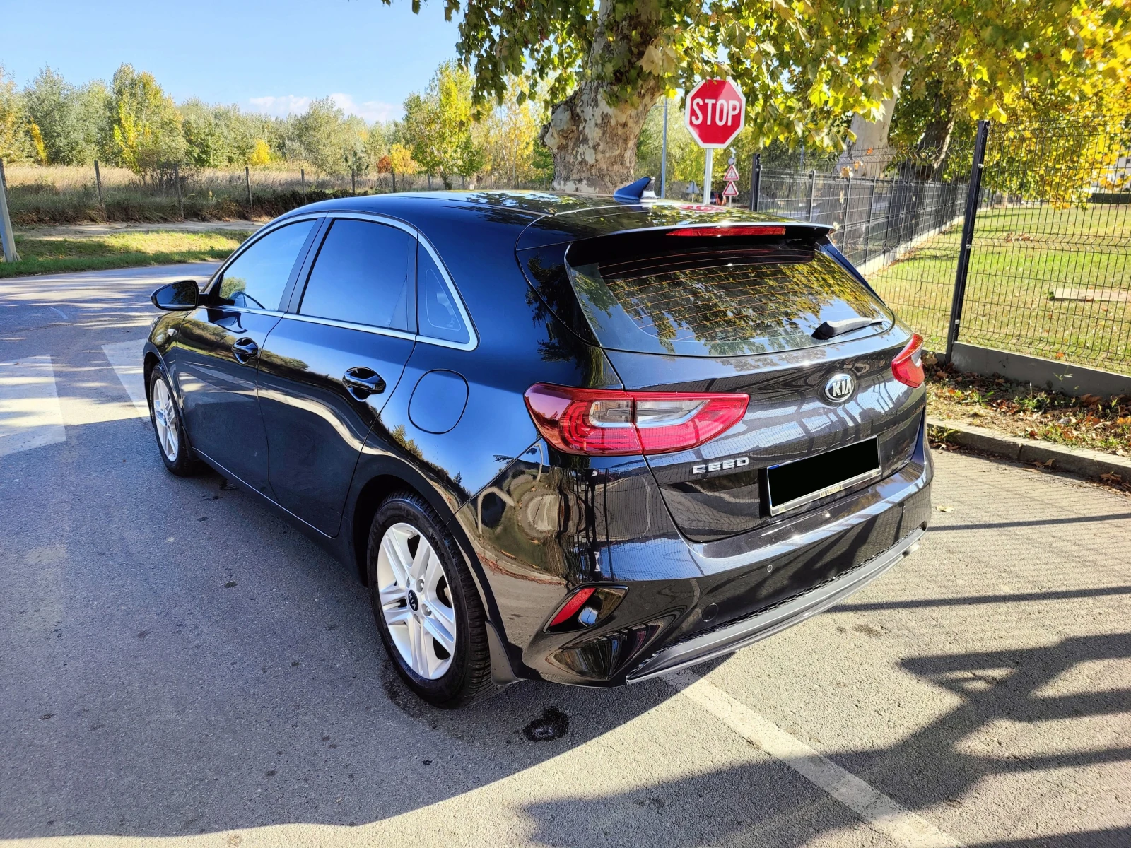 Kia Ceed 1.4 T-GDI | Mobile.bg � ����������� 4