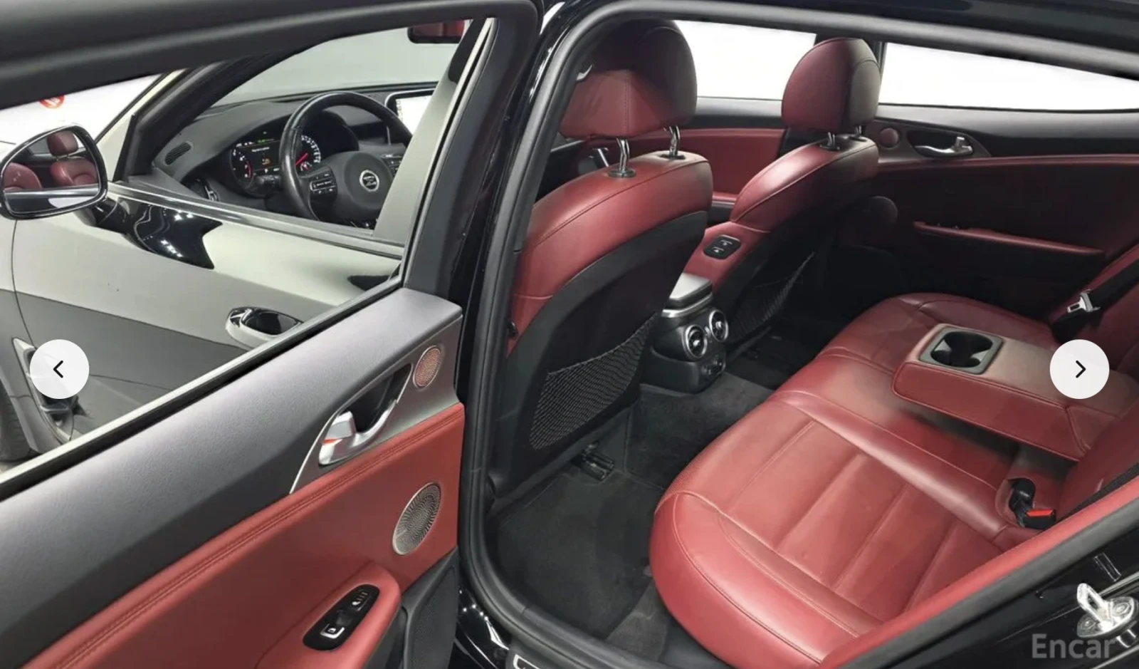 Kia Stinger, снимка 16 - Автомобили и джипове - 54033625