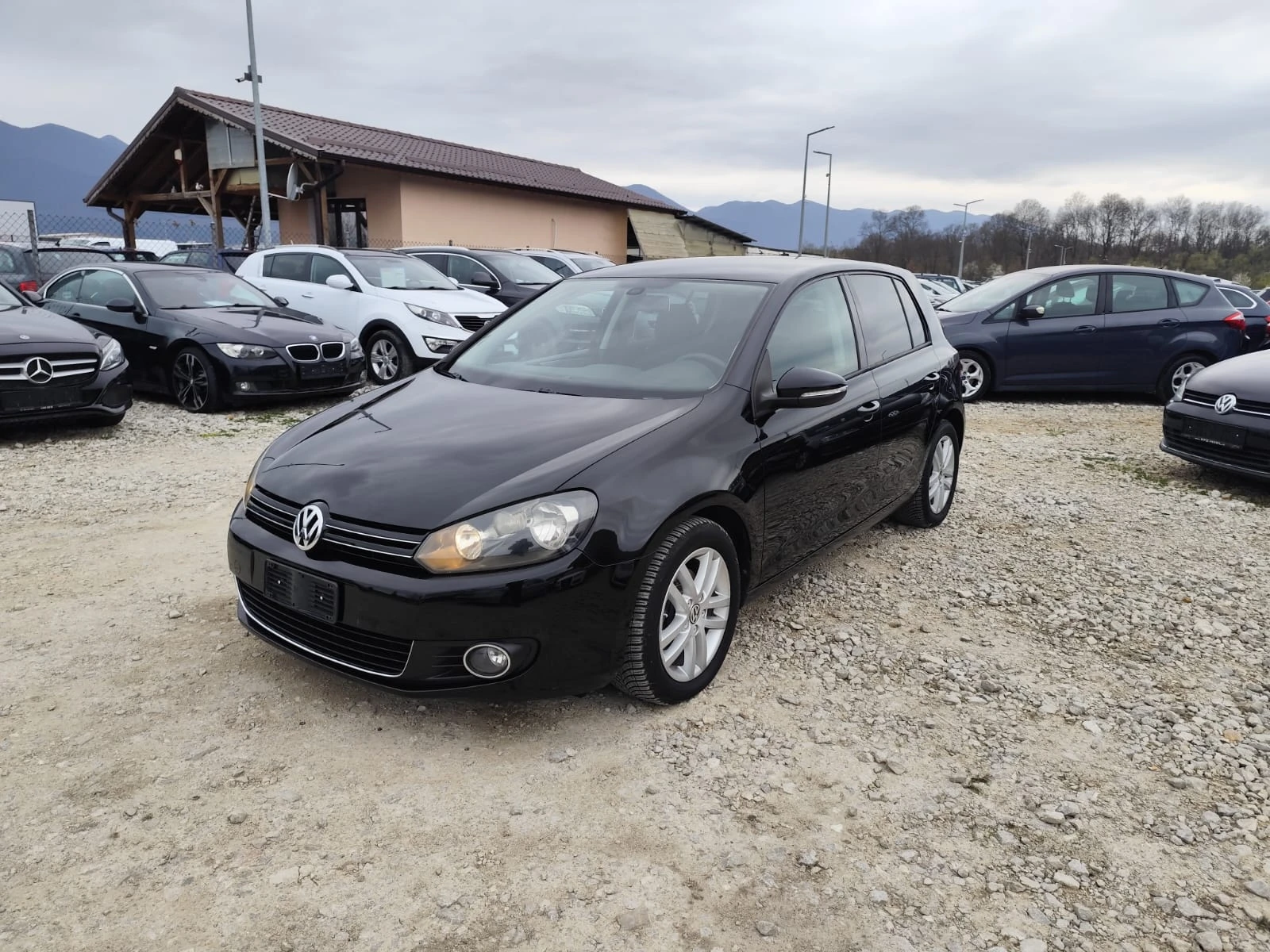 VW Golf 2.0 дизел Италия | Auto.bg — изображение 1