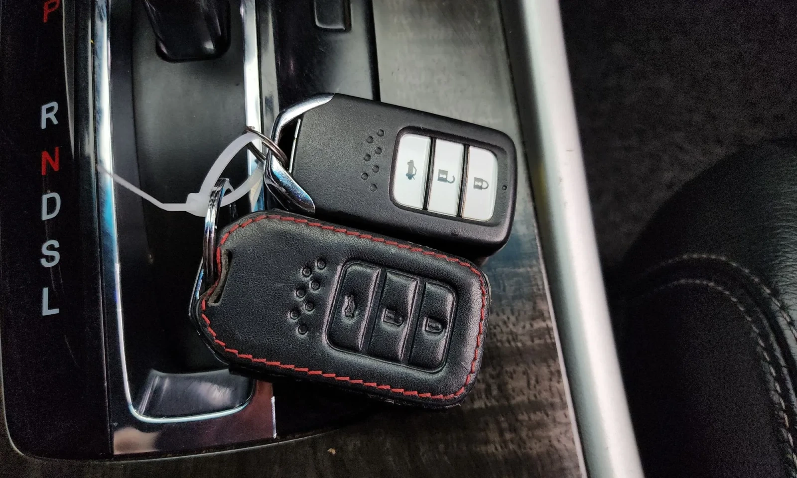 Honda Accord, снимка 9 - Автомобили и джипове - 54093630