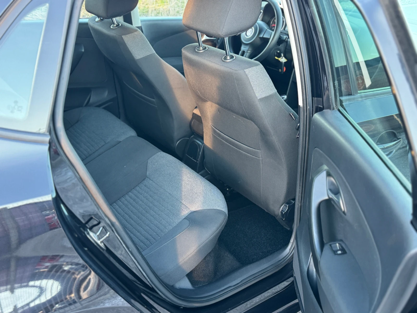 VW Polo 1.4, снимка 8 - Автомобили и джипове - 54119006