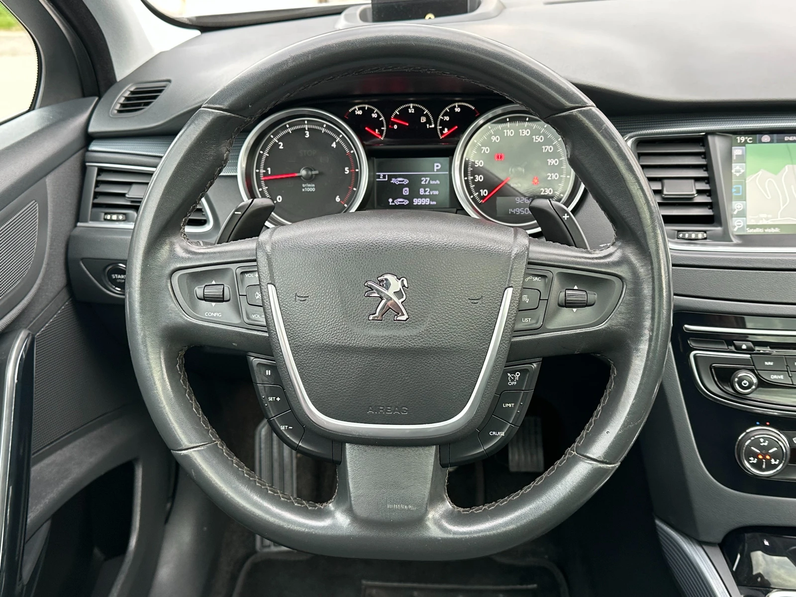 Peugeot 508 2.0HDI-180ks-ALLURE-FULL LED-NAVI-ПАНОРАМА-AUTOMAT, снимка 12 - Автомобили и джипове - 54231625
