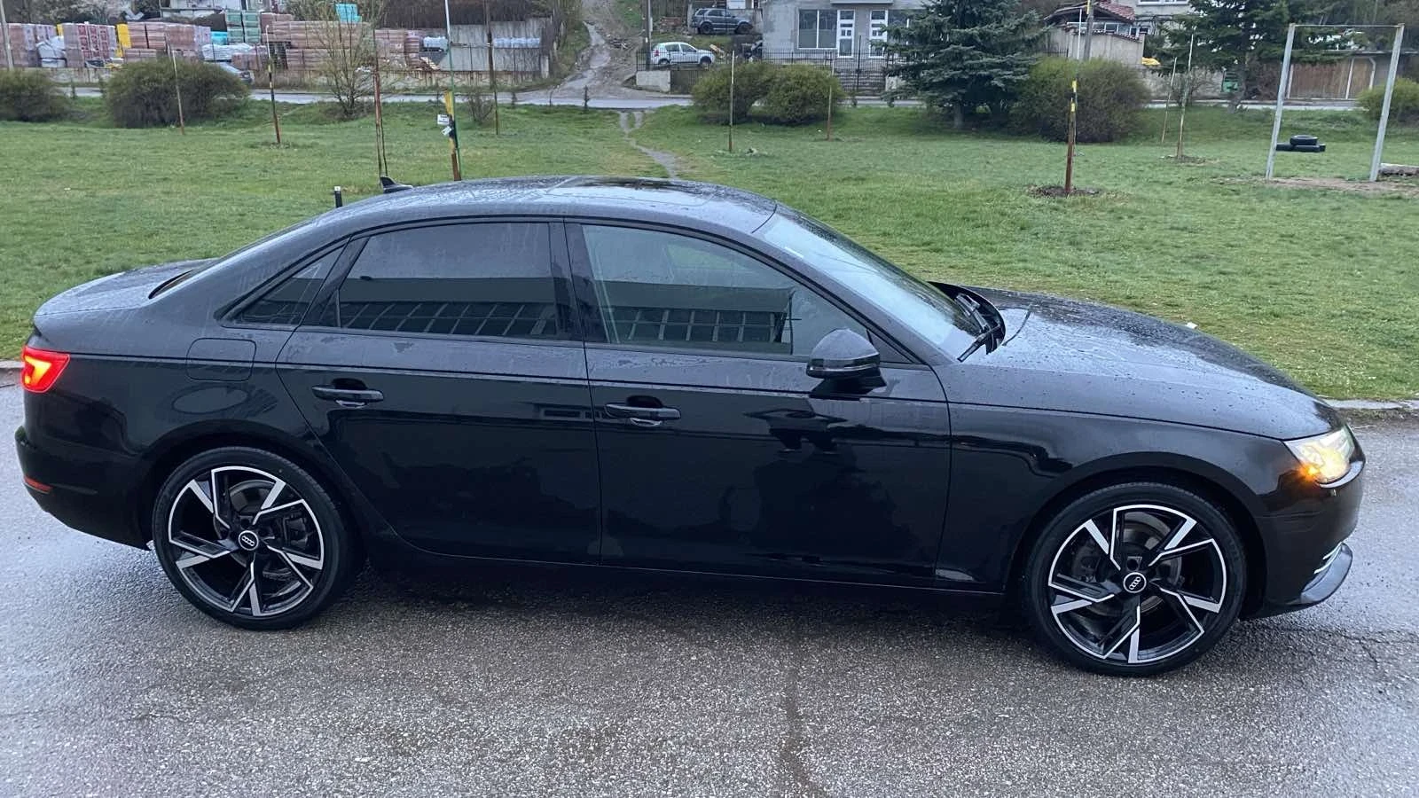 Audi A4 2.0 T, снимка 4 - Автомобили и джипове - 54334025