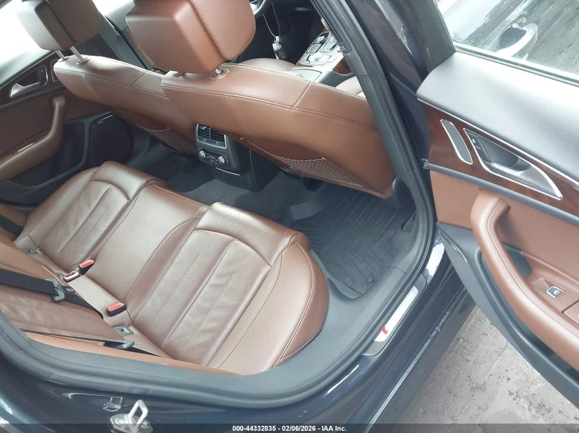 Audi A6 3.0T Premium Plus, снимка 8 - Автомобили и джипове - 54369770