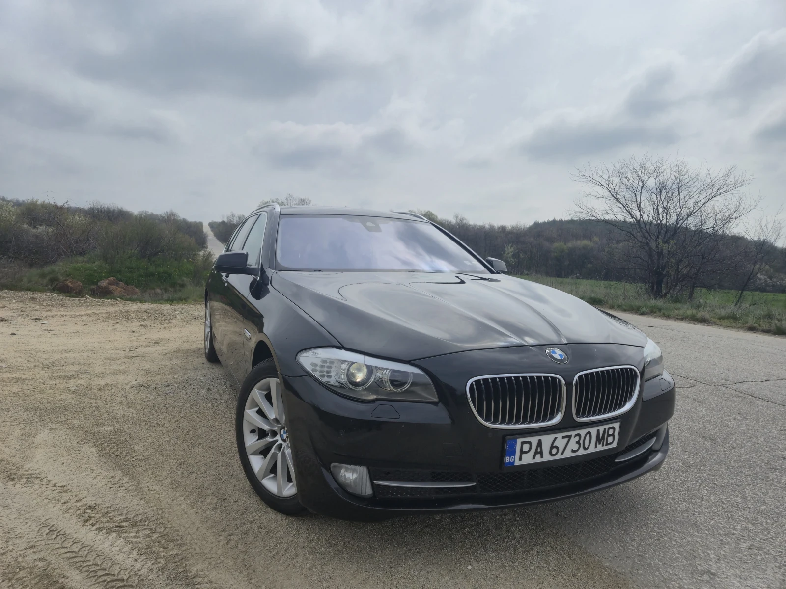BMW 525 KEYLESS, PANORAMA, VACUUM, снимка 2 - Автомобили и джипове - 54394398