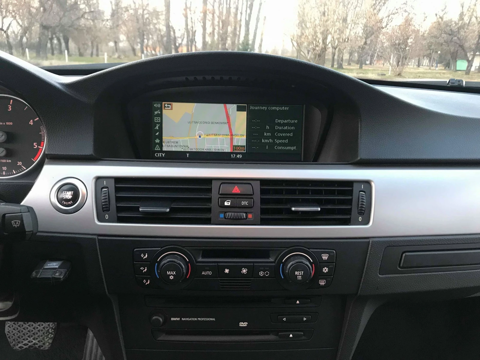 BMW 320, снимка 8 - Автомобили и джипове - 54400541