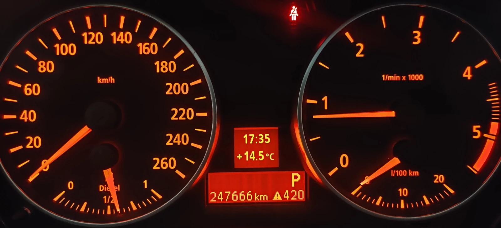 BMW 320, снимка 15 - Автомобили и джипове - 54400541
