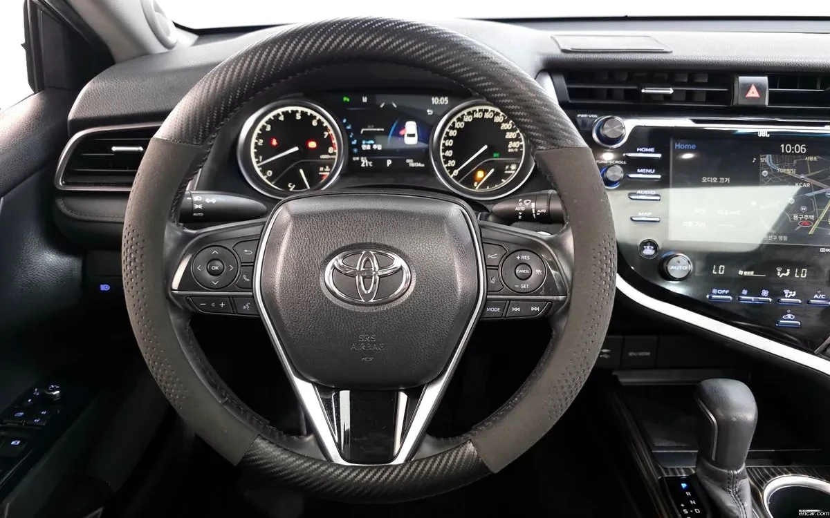 Toyota Camry XV70 2.5 , снимка 12 - Автомобили и джипове - 54837311