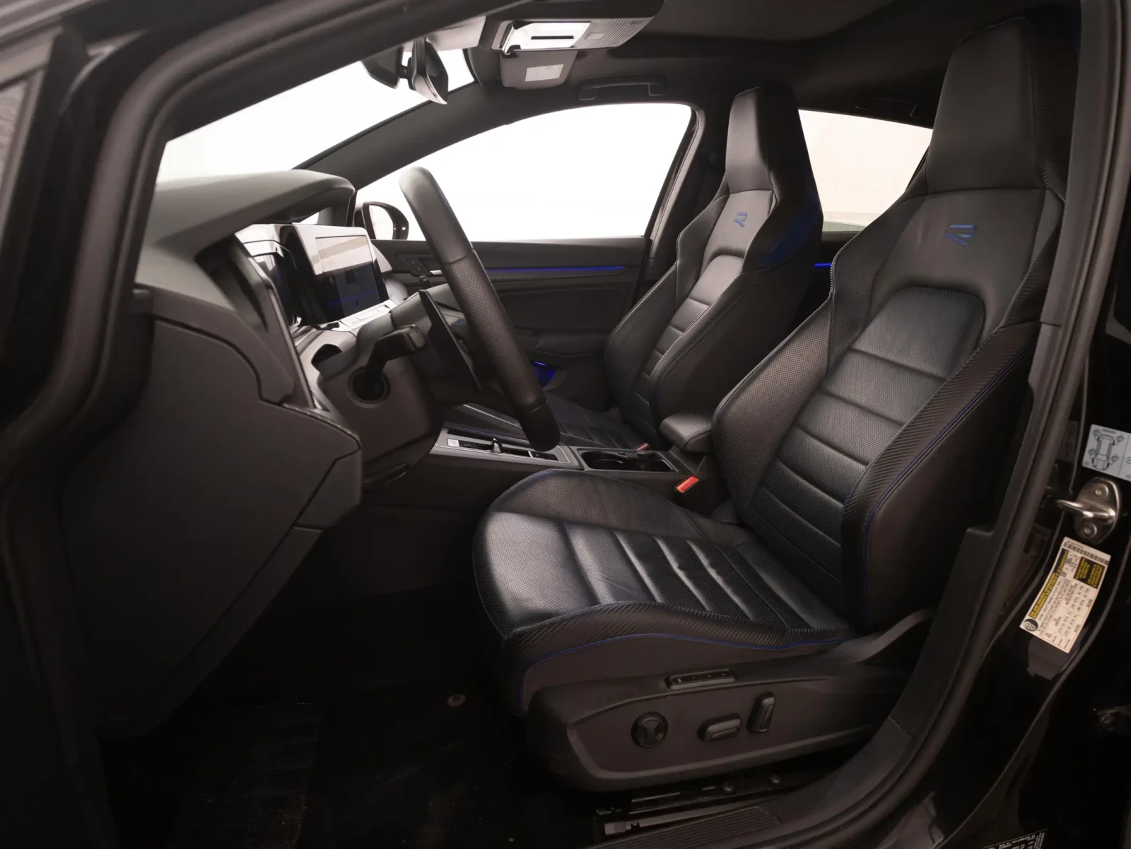 VW Golf R, снимка 11 - Автомобили и джипове - 55135784