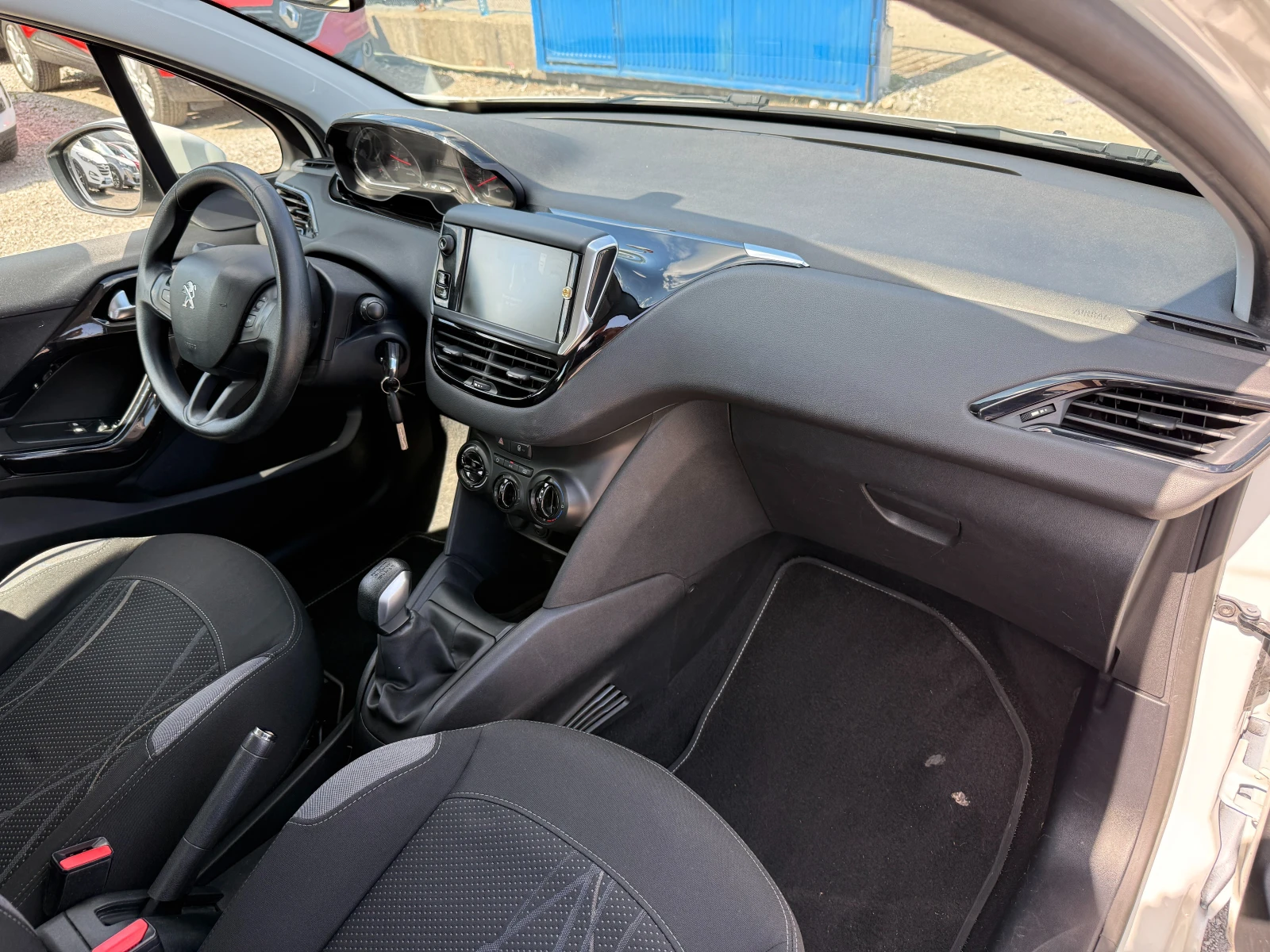 Peugeot 208 1.4HDI-����������-��������-�� ����� | Mobile.bg � ����������� 14