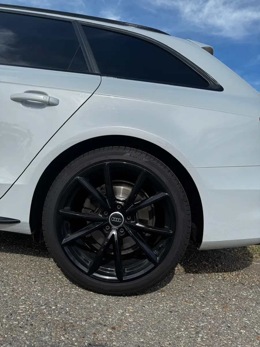 Audi A4 2.0 Tdi 3x S-line, снимка 6 - Автомобили и джипове - 55951608