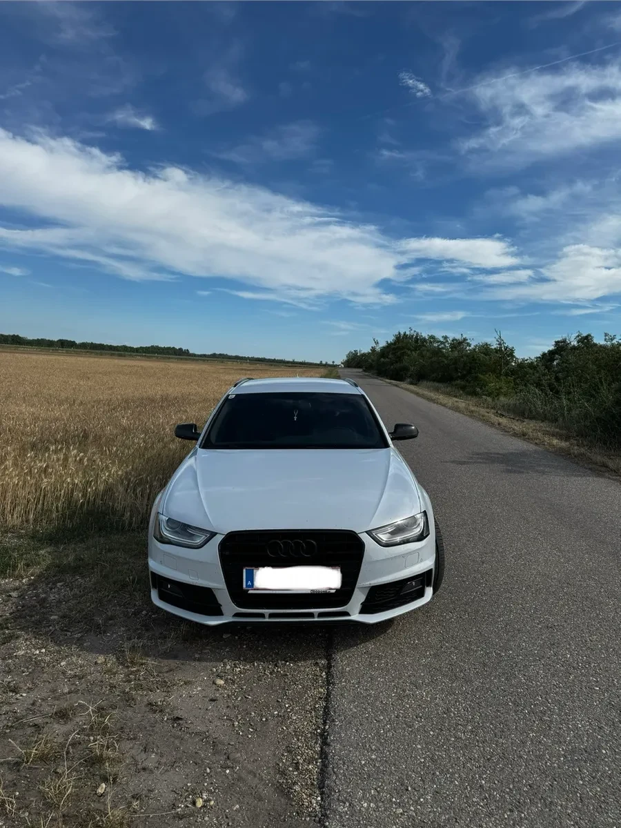 Audi A4 2.0 Tdi 3x S-line