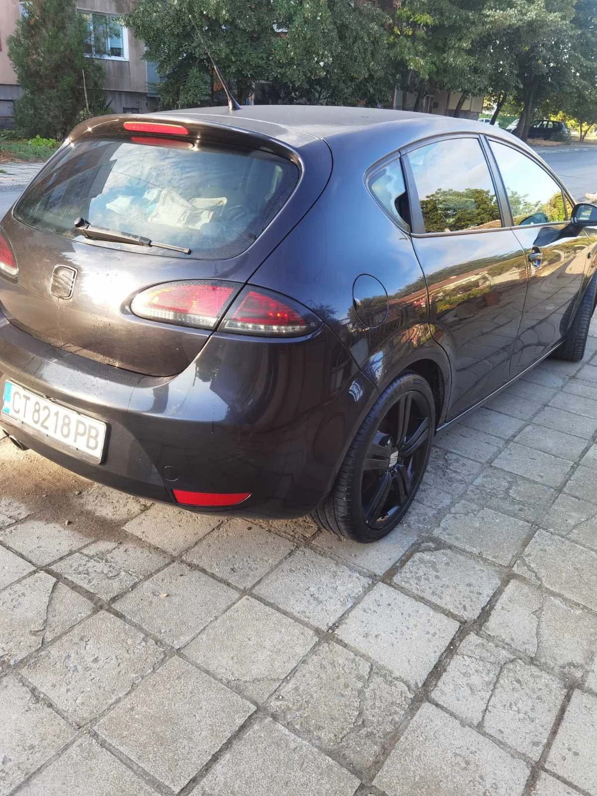 Seat Leon, снимка 4 - Автомобили и джипове - 56073655