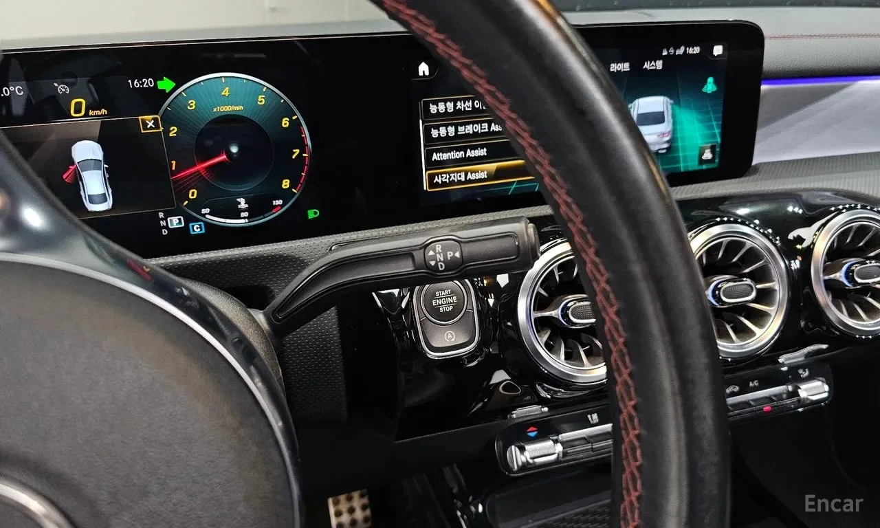 Mercedes-Benz CLA АМГ ПАКЕТ/4MATIC/ЛЕНТИ/ПОДГРЕВ/ПАМЕТ/АМБИЕНТ, снимка 9 - Автомобили и джипове - 56131755