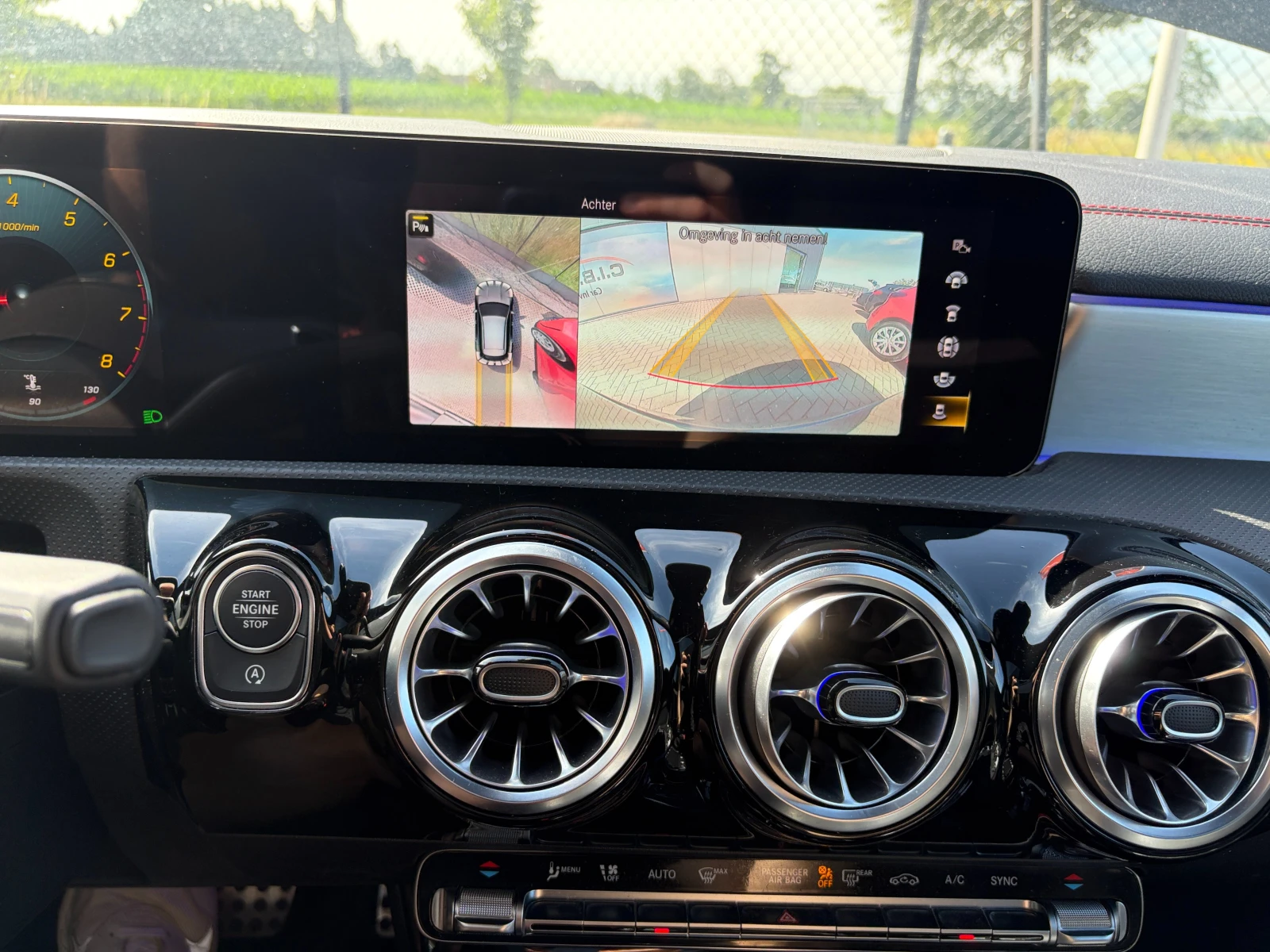 Mercedes-Benz CLA 200 Shooting Brake LED 360 Cam Navi , снимка 13 - Автомобили и джипове - 56158927