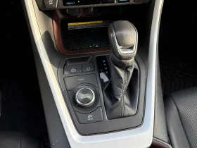 Toyota Rav4 * Hybrid Limited * АВТОКРЕДИТ БЕЗ ПЪРВОНАЧАЛНА* , снимка 12
