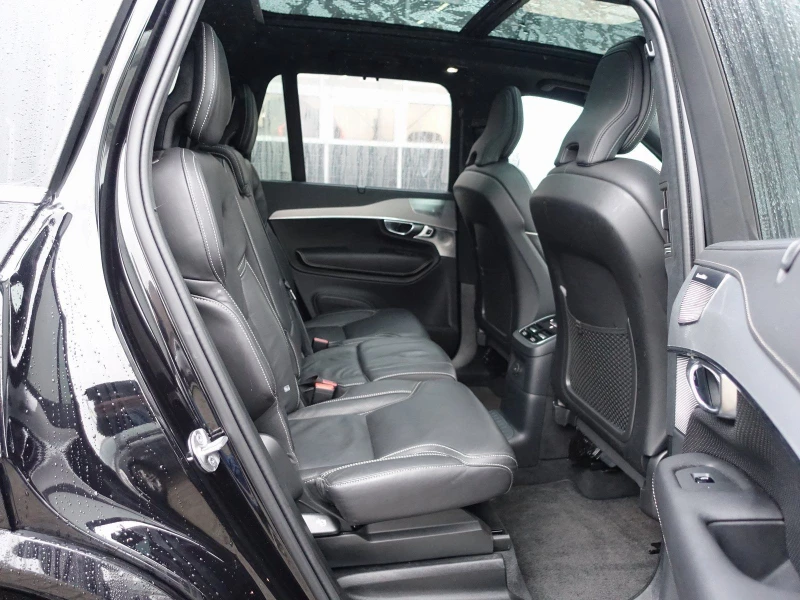 Volvo Xc90 T8* AWD* RECHARGE* ULTIMATE* PANO* B&W* 360CAM* , снимка 12 - Автомобили и джипове - 50189777