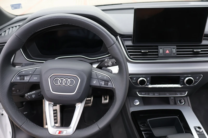 Audi Q5 Sportback 45 TFSI Quattro, снимка 11 - Автомобили и джипове - 50460809