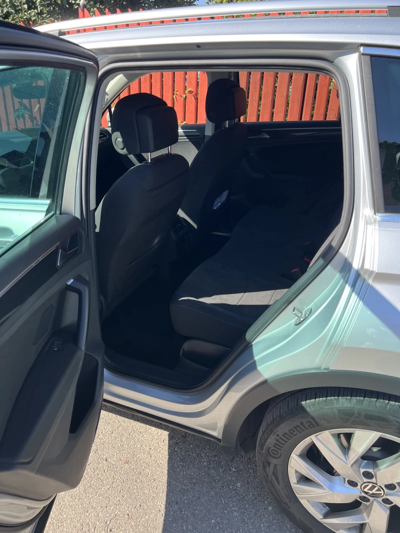 VW Tiguan, снимка 6 - Автомобили и джипове - 52268936