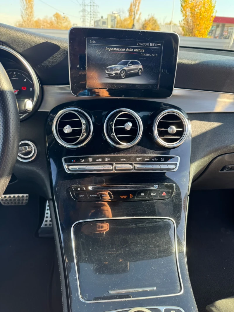 Mercedes-Benz GLC 220 AMG Line, 9 G Tronic, снимка 8 - Автомобили и джипове - 52430638