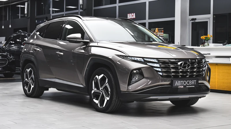 Hyundai Tucson 1.6 T-GDi PREMIUM Plug-in Hybrid 4x4 Automatic, снимка 5 - Автомобили и джипове - 52529616