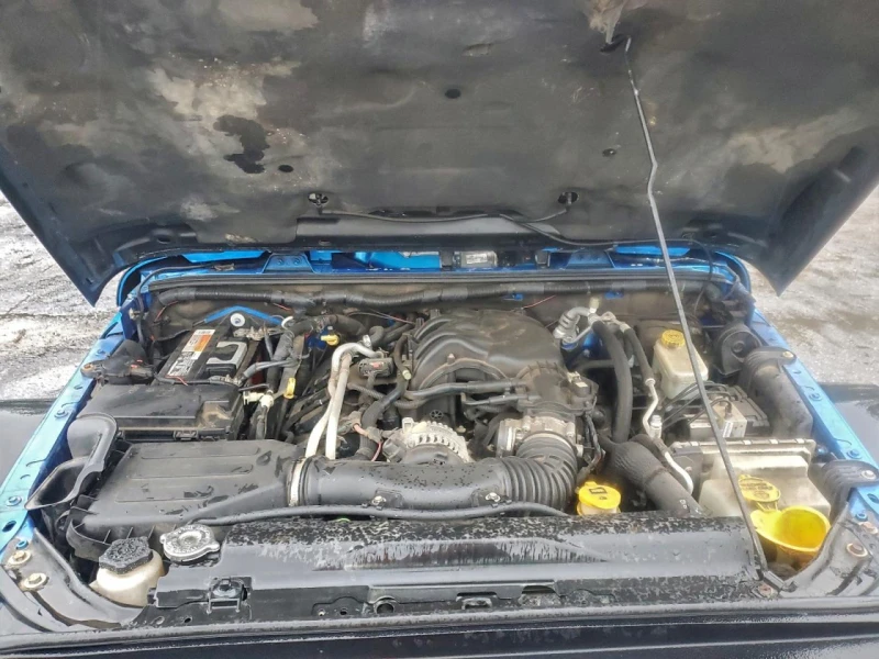 Jeep Wrangler 3.6* UNLIMITED SPORT* РЕАЛНИ КМ* ФИКСИРАНА ЦЕНА!, снимка 11 - Автомобили и джипове - 53036457