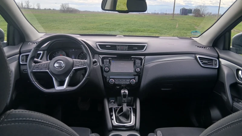 Nissan Qashqai, снимка 12 - Автомобили и джипове - 53514565