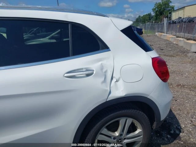 Mercedes-Benz GLA 250 Автоматичен Старт/Стоп* Collision Prevention* , снимка 14 - Автомобили и джипове - 47901660