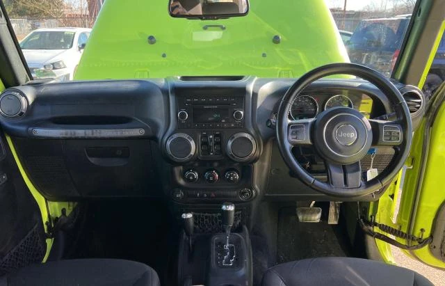 Jeep Wrangler UNLIMITED SPORT, снимка 9 - Автомобили и джипове - 48550318