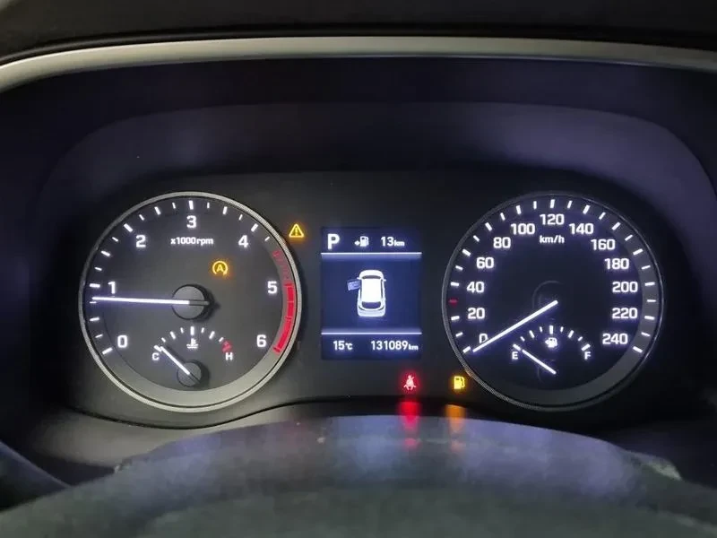 Hyundai Tucson 1.6 2WD MODERN, снимка 5 - Автомобили и джипове - 55801663