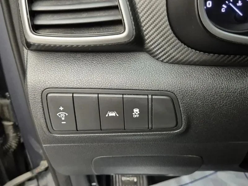 Hyundai Tucson 1.6 2WD MODERN, снимка 13 - Автомобили и джипове - 55801663