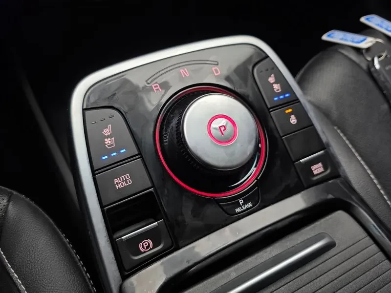 Kia Niro ���� 30% ����� | Mobile.bg � ����������� 8