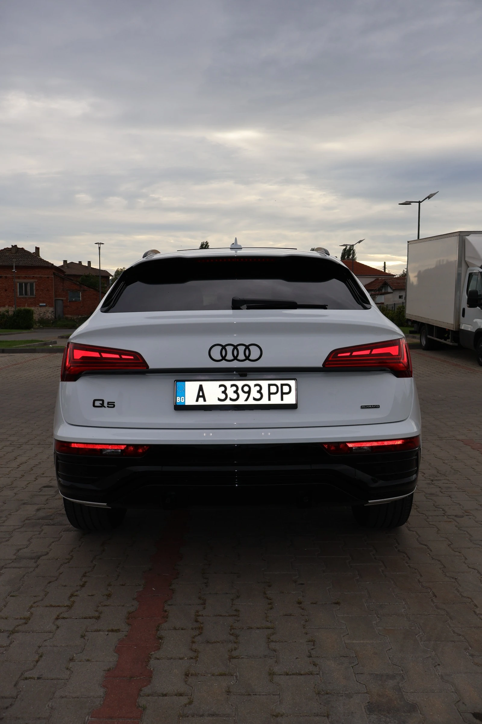 Audi Q5 Sportback 45 TFSI Quattro - изображение 6