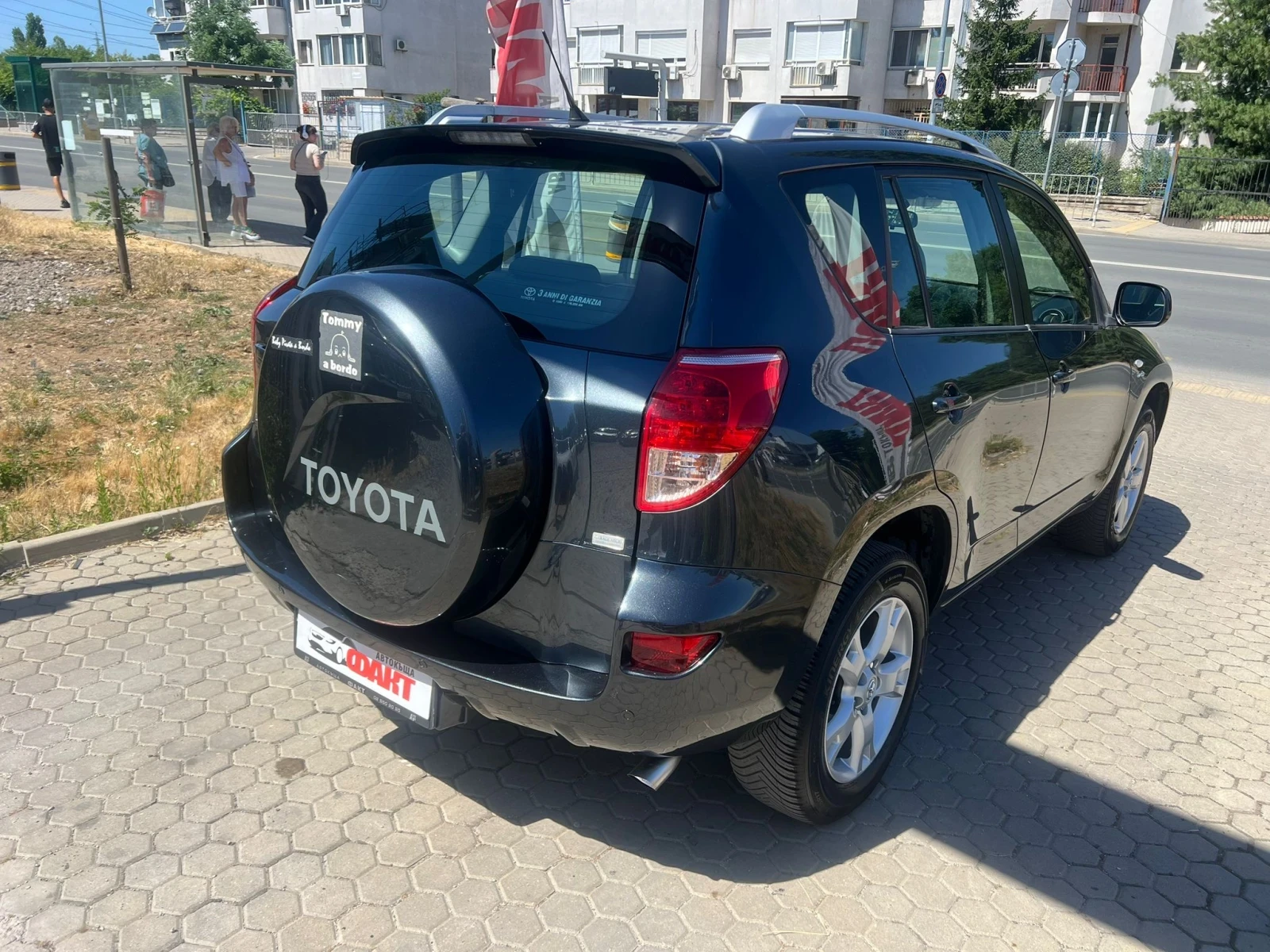 Toyota Rav4 2.2D-4D - изображение 4