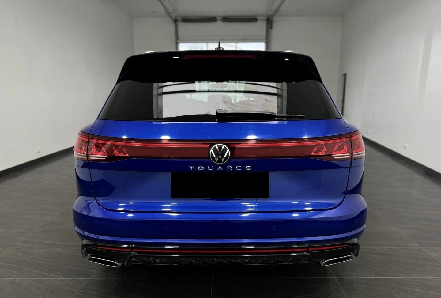 VW Touareg 3.0TDI* 4M* R-LINE* HEAD-UP* DISTR* MEMORY* MATRIX - изображение 3