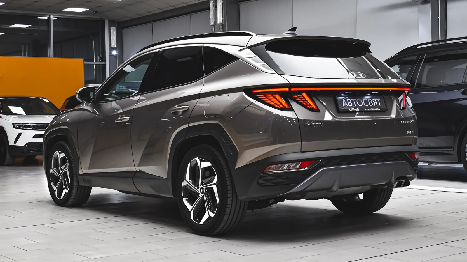 Hyundai Tucson 1.6 T-GDi PREMIUM Plug-in Hybrid 4x4 Automatic - изображение 7