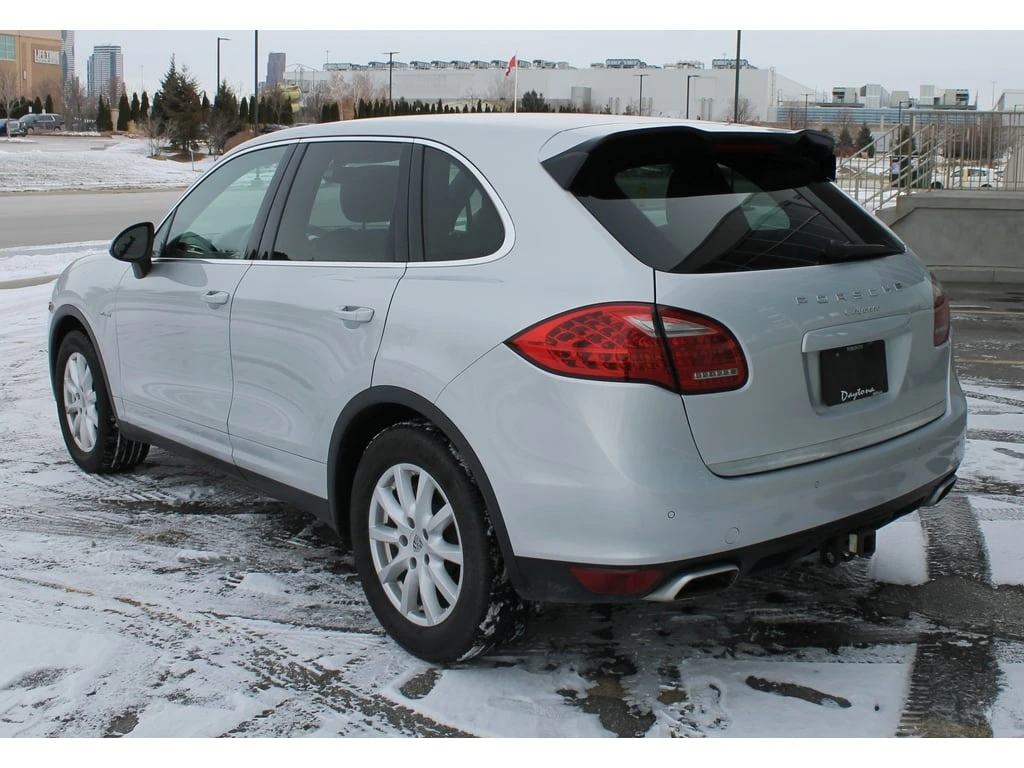 Porsche Cayenne * AWD 4dr Diesel * CARFAX * ЦЕНА ДО БГ - изображение 5