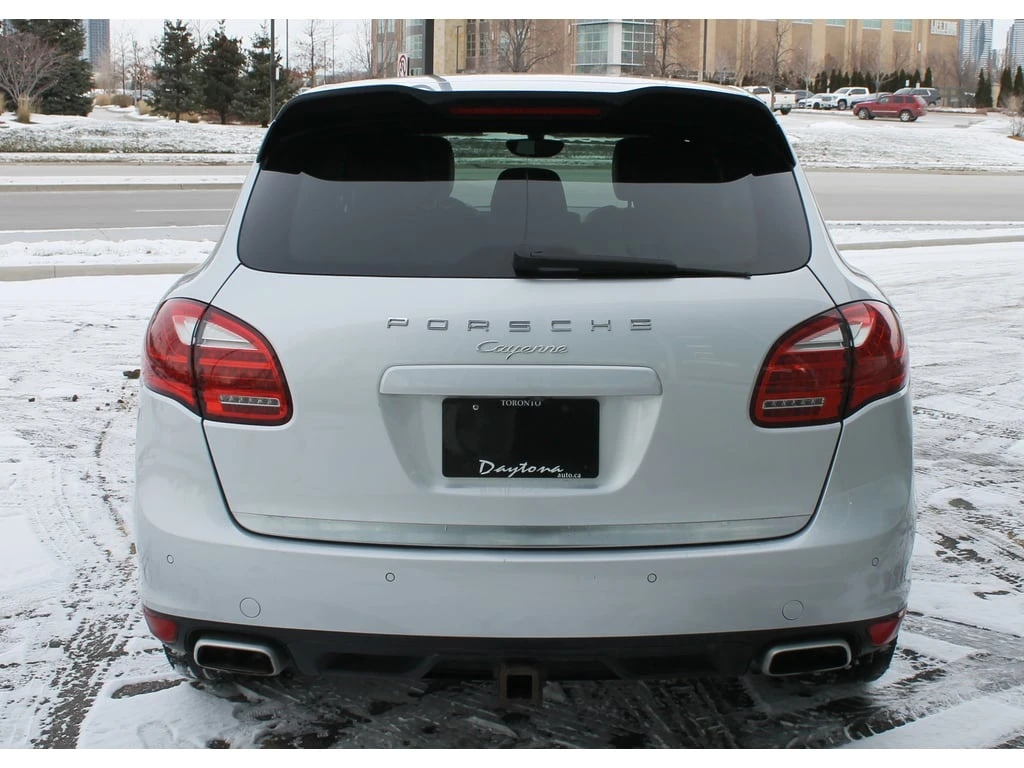 Porsche Cayenne * AWD 4dr Diesel * CARFAX * ЦЕНА ДО БГ - изображение 6