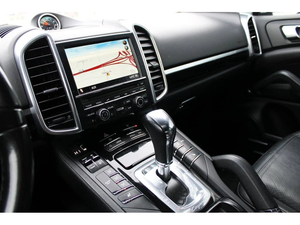 Porsche Cayenne * AWD 4dr Diesel * CARFAX * ���� �� �� | Mobile.bg � ����������� 13