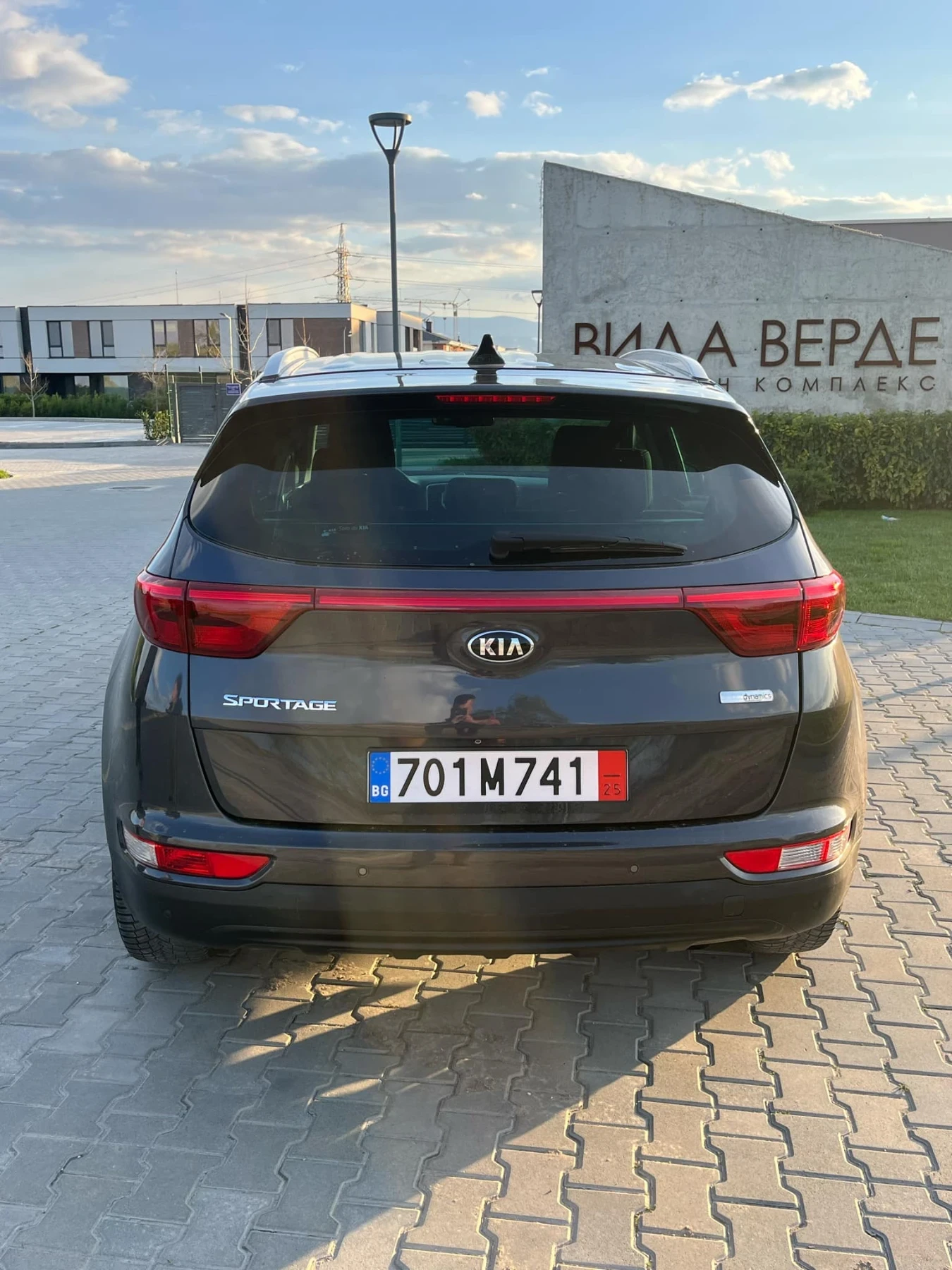 Kia Sportage, снимка 3 - Автомобили и джипове - 54550525
