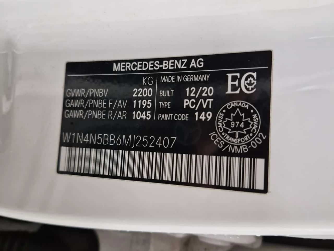 Mercedes-Benz GLA * AMG 35 * CARFAX * Без инциденти * , снимка 14 - Автомобили и джипове - 54595152