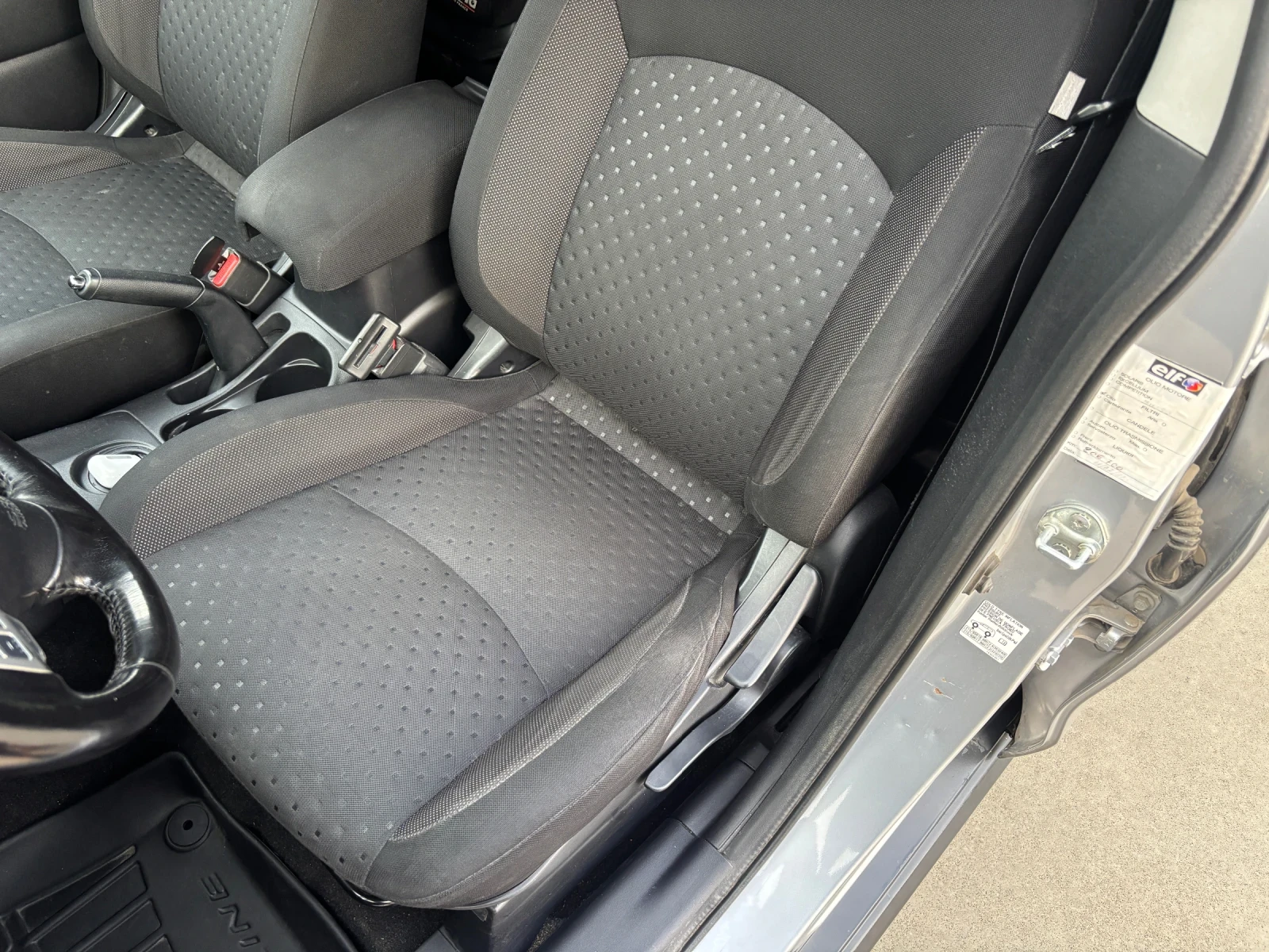 Mitsubishi ASX 1.8D 150ks, снимка 11 - Автомобили и джипове - 54874927