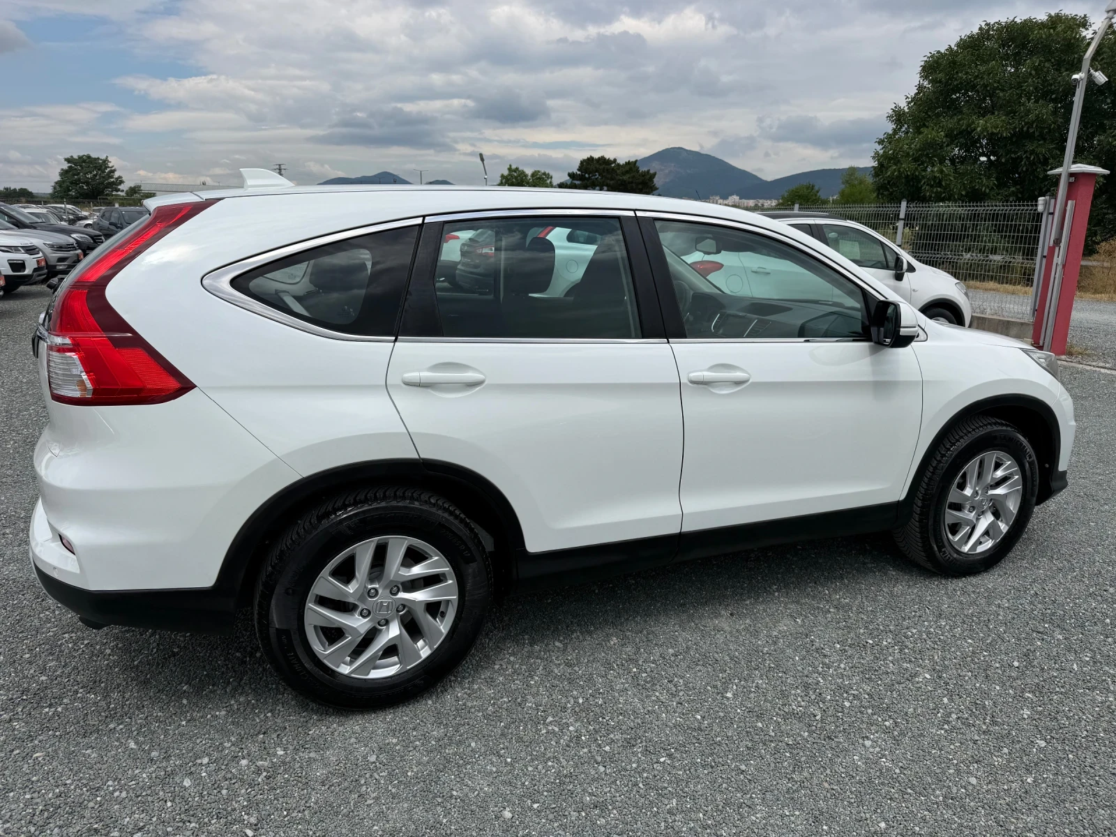 Honda Cr-v (KATO НОВА)^(4x4), снимка 5 - Автомобили и джипове - 55154595