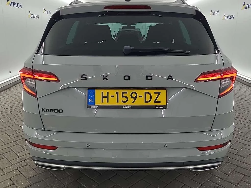 Skoda Karoq 1.5 TSI Sportline Business 150 коня Ръчка, снимка 5 - Автомобили и джипове - 55298639