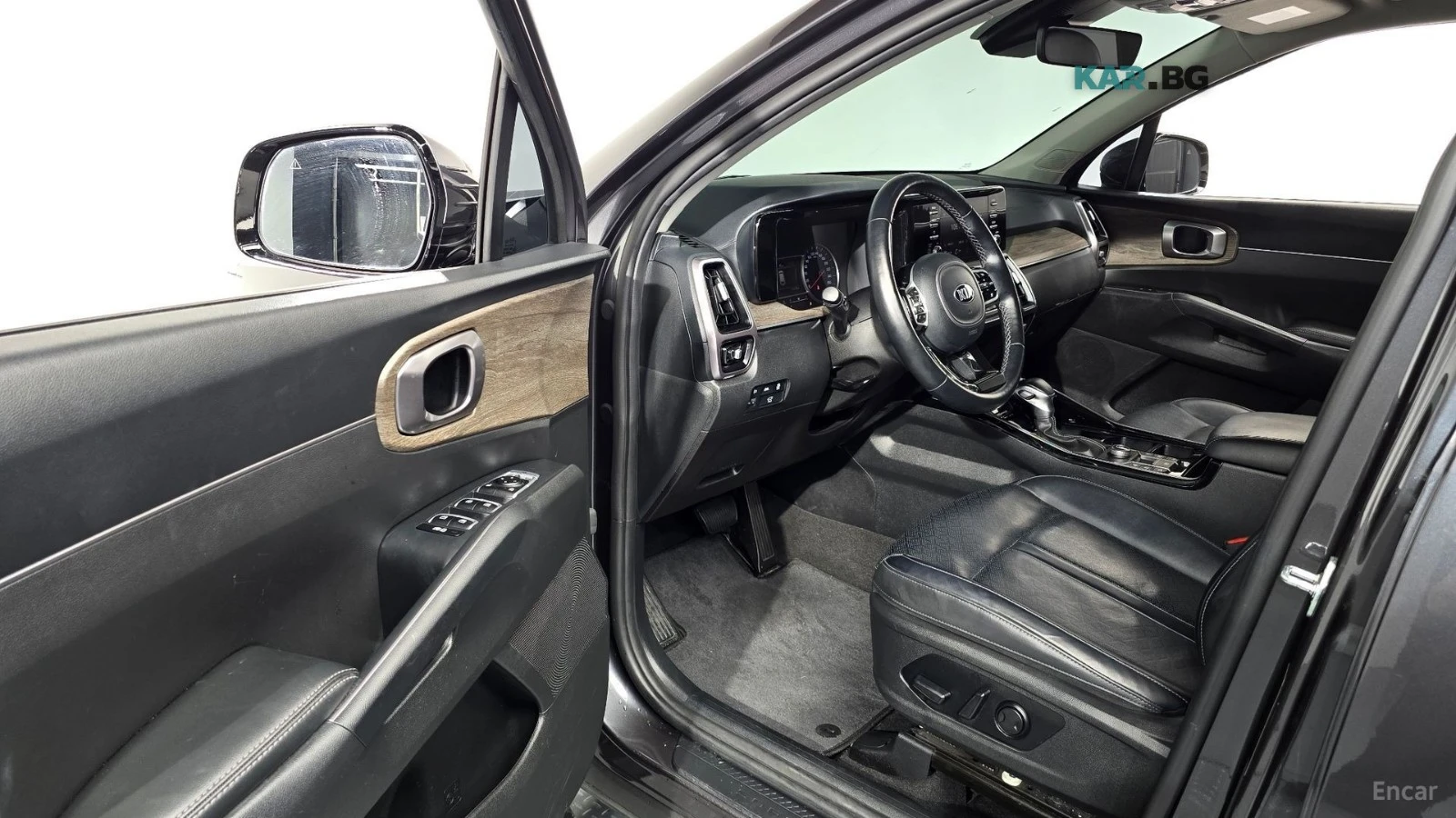 Kia Sorento PRESTIGE* 2.2D* DISTRONIC* КАМЕРА* ПОДГРЕВ* ОБДУХ*, снимка 8 - Автомобили и джипове - 56103113