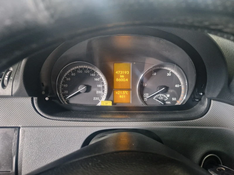 Mercedes-Benz Vito 111 CDI 8+ 1, снимка 8 - Бусове и автобуси - 51134426