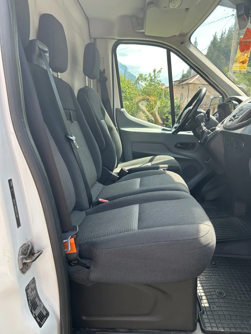 Iveco Daily, снимка 4 - Бусове и автобуси - 51520417