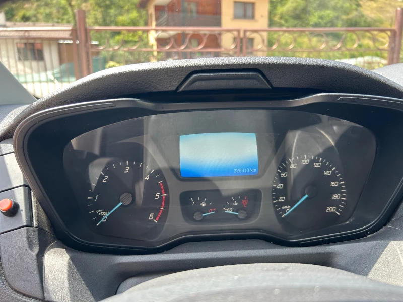 Iveco Daily, снимка 8 - Бусове и автобуси - 51520417