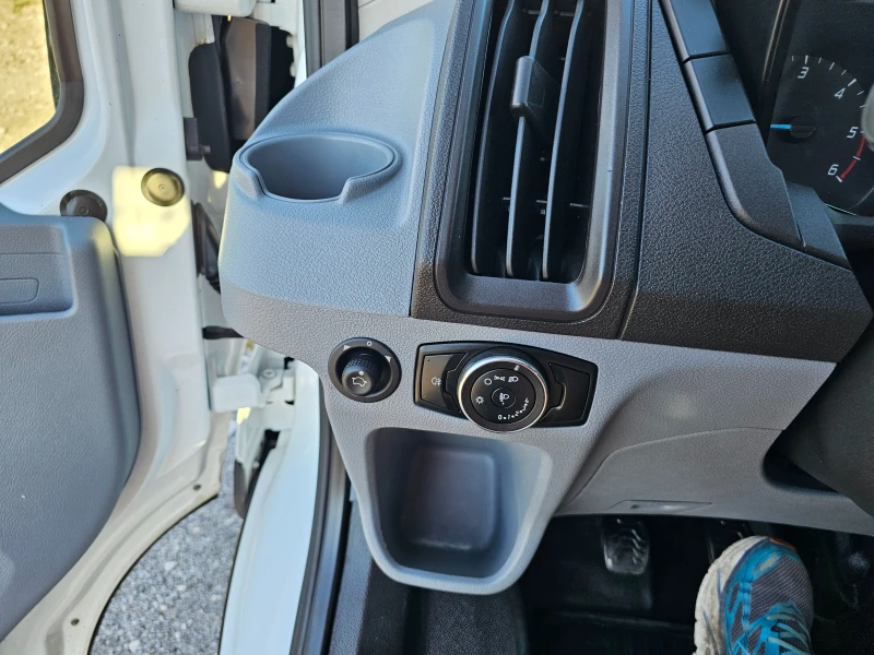 Ford Transit 2.2tdci, снимка 13 - Бусове и автобуси - 51804905