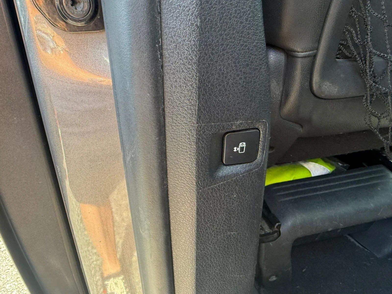 Toyota Proace Капарирана/Продадена  - изображение 10